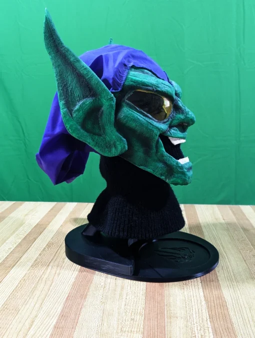 Generic Helmet Stand - Image 8