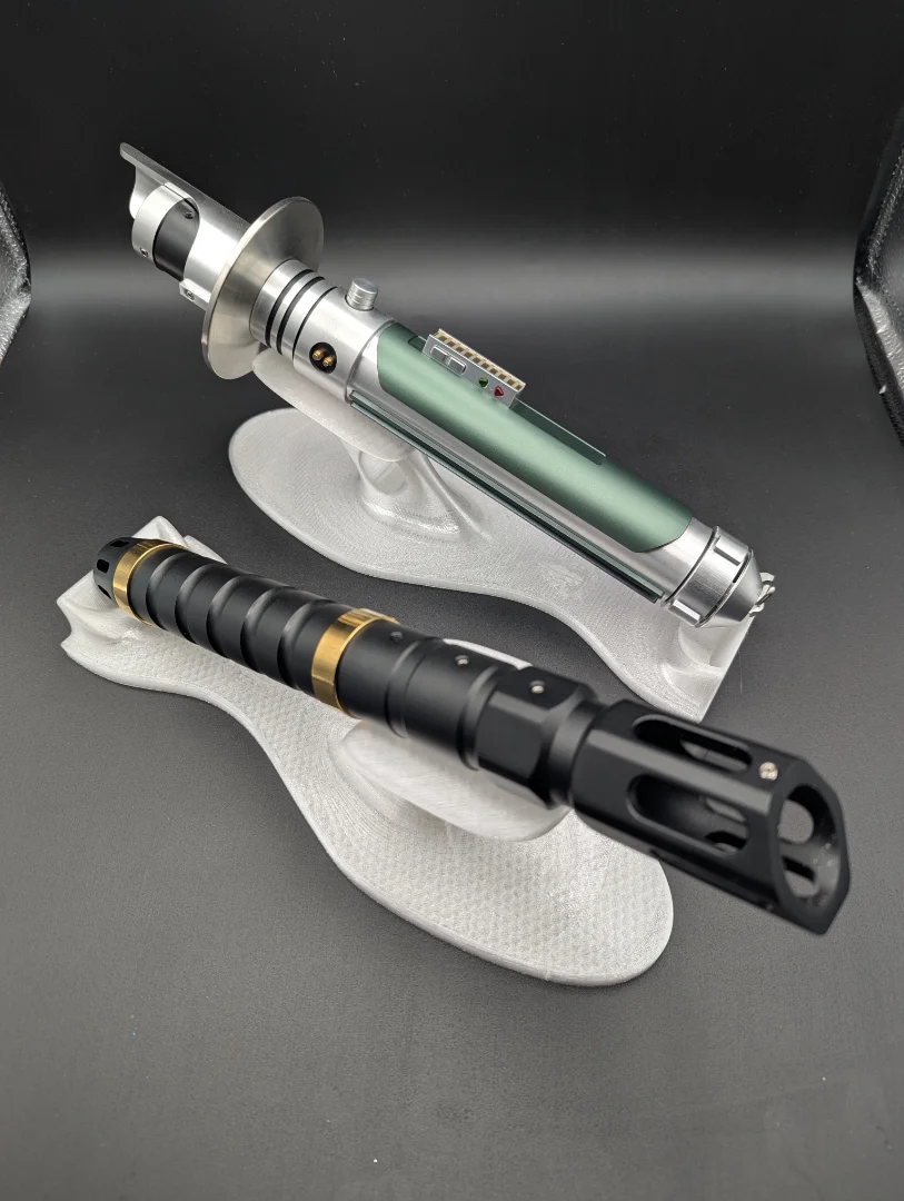 Angled Lightsaber Stand stl/obj - Image 2